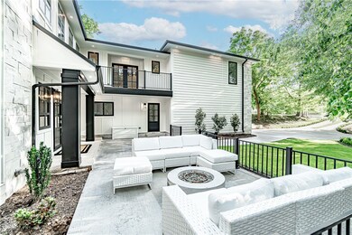 804 N Main St, Bentonville, AR 72712 - photo 2