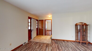 406-E-5th-StFulton-MO-65251-10302021_120
