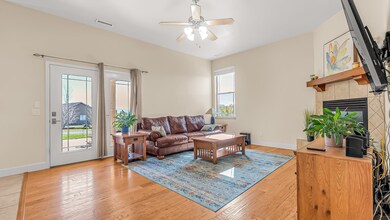 1315 L 7 10 Rd, Loma, CO 81524 - photo 4