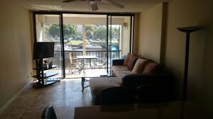 Very Large Family Room and Dining Room