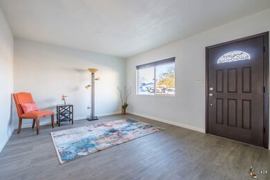 897 Rose Ave, El Centro, CA 92243 - photo 6