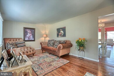 720 Sand Hill Rd, Hershey, PA 17033 - photo 2