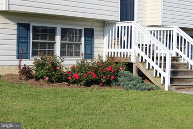 442 Johnson Ct, Woodstock, VA 22664 - photo 2