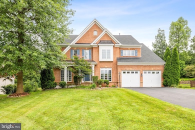 3224 Lost Pond Ct, Triangle, VA 22172 - photo 3