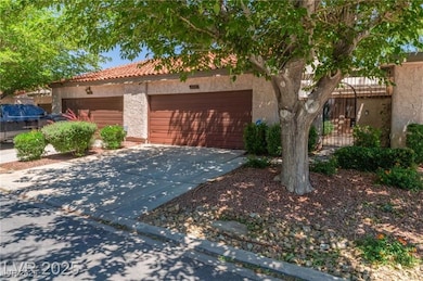 2486 Sabado St, Las Vegas, NV 89121 - photo 3