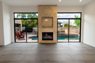 LivingRoom_DSC09365