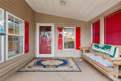 811 Wild Violet Dr, Pittsburgh, PA 15239 - photo 4