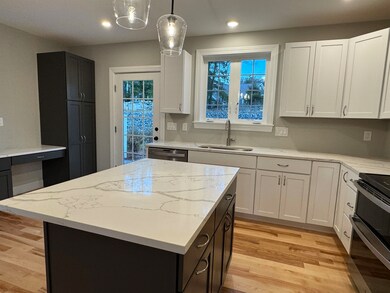 35 Green Rd unit 39, Newmarket, NH 03857 - photo 6