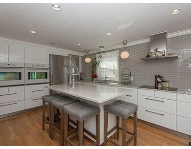 117 Temple Rd, Waltham, MA 02452 - photo 5