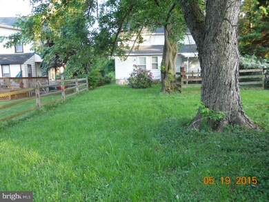 515 Arch St, Spring City, PA 19475 - photo 6