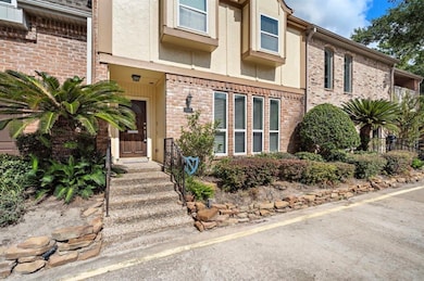 15167 Kimberley Ct unit 41, Houston, TX 77079 - photo 2
