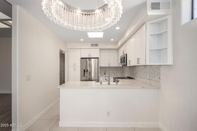 7222 E Gainey Ranch Rd unit 241, Scottsdale, AZ 85258 - photo 2