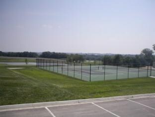 1423 Brompton Ln, Raymore, MO 64083 - photo 7