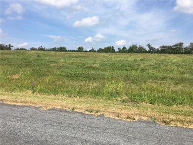 2360 Beacon Rd, Bath, PA 18014 - photo 2