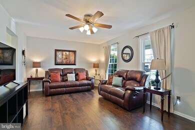 139 Gentry Dr, Perkasie, PA 18944 - photo 7