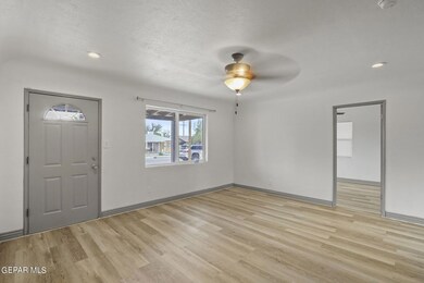 7709 Parral Dr, El Paso, TX 79915 - photo 3