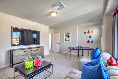 Model bonus room