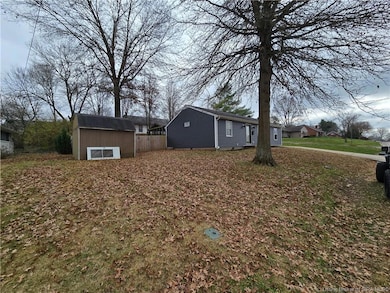 1001 N Water St, Salem, IN 47167 - photo 3