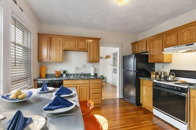 706 Adams St unit 3, Dorchester, MA 02122 - photo 5