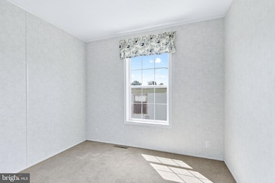 105 Bordic Rd, Reading, PA 19606 - photo 6