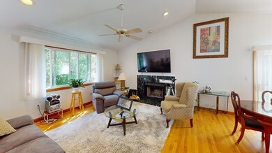 25 Park Square, Swampscott, MA 01907 - photo 4