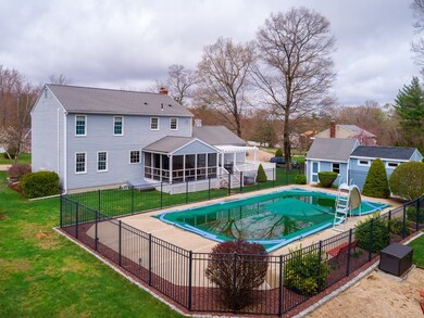 9 Patrick Rd, Hopedale, MA 01747 - photo 5