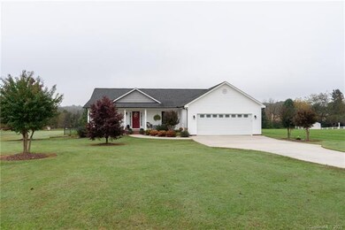 116 Hunter Fields Ct, Lincolnton, NC 28092 - photo 4