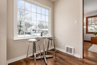 290 W Kanawha Ave, Columbus, OH 43214 - photo 6