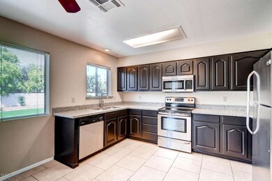3306 S Los Feliz Dr Tempe AZ-large-009-6