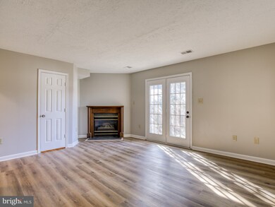 709 Georgetowne Ct, Stephens City, VA 22655 - photo 2