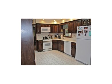 Spacious Kitchen