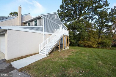 761 Germantown Pike unit B- 2ND FLR, Lafayette Hill, PA 19444 - photo 2