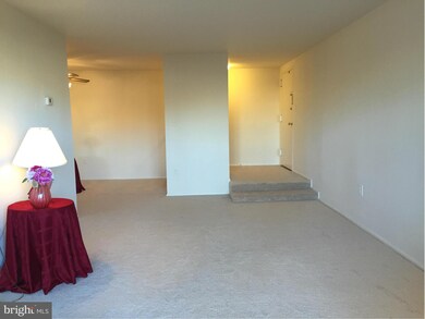 423 Christopher Ave unit 13, Gaithersburg, MD 20879 - photo 5