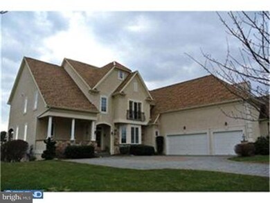 301 Lyons Cir, Doylestown, PA 18902 - photo 2