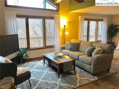 564 Grandfather Farms Rd, Banner Elk, NC 28604 - photo 6