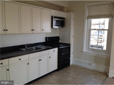 77 W Ashland St unit 5, Doylestown, PA 18901 - photo 5