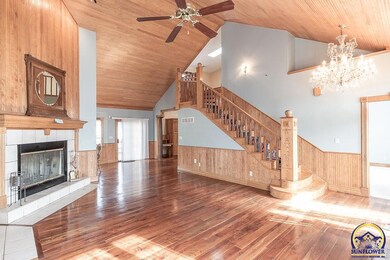 2848 SW Indian Hills Rd, Topeka, KS 66614 - photo 2