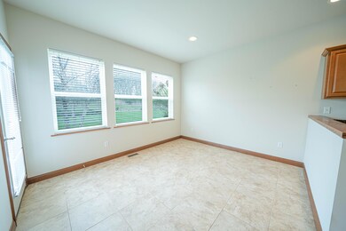 922 Aaron Ct, Crown Point, IN 46307 - photo 6
