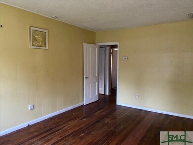 1818 E 39th St, Savannah, GA 31404 - photo 5