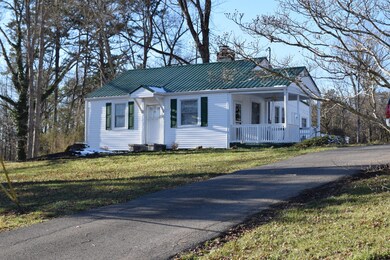 445 Highland View Dr, Knoxville, TN 37920 - photo 7