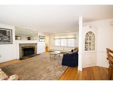 1 Apple Tree Ln, Warwick, RI 02888 - photo 3
