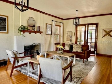 1124 11th St N, Saint Petersburg, FL 33705 - photo 4