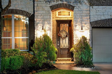 230 Hearthshire Cir, the Woodlands, TX 77354 - photo 2