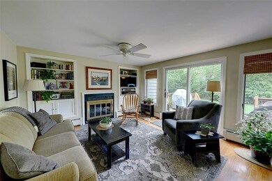 10 Wildflower Rd, Barrington, RI 02806 - photo 4