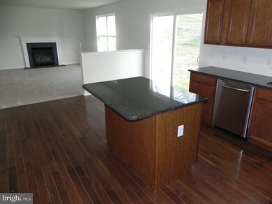 904 Nottingham Rd, Pottstown, PA 19465 - photo 6