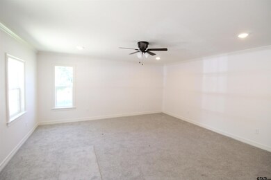 408 Holiday Ln, Tyler, TX 75703 - photo 7