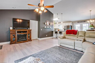 427 Dawson Miller Rd, Asheboro, NC 27205 - photo 4