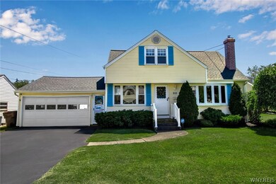 33 N Park Ave Front