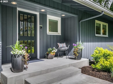 1585 Patton Rd, Lake Oswego, OR 97034 - photo 3