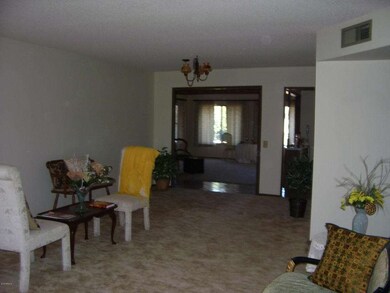 17419 N Hitching Post Dr, Sun City, AZ 85373 - photo 3